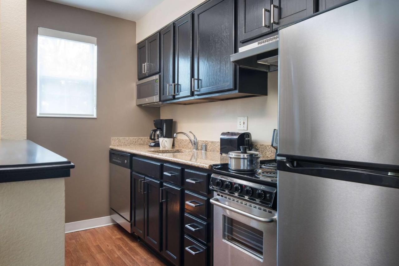 Sonesta Simply Suites Seattle Renton Esterno foto